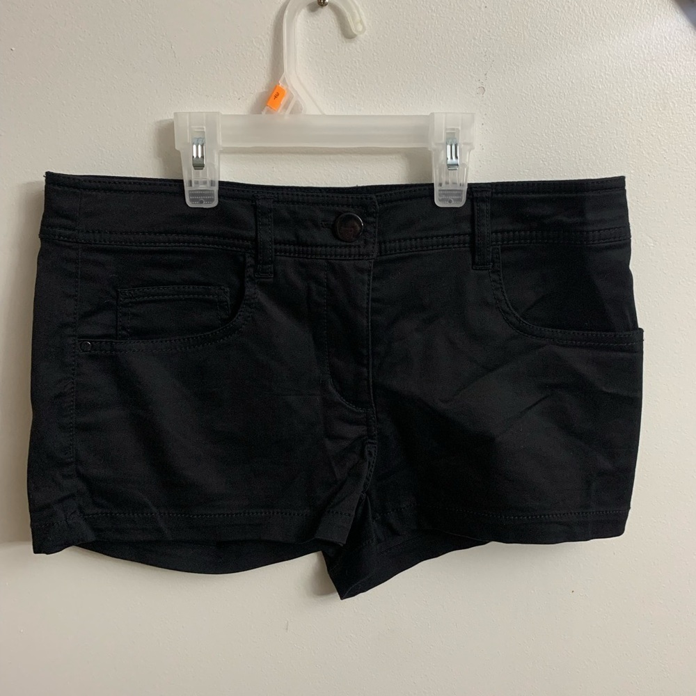 H&M soft shorts Size 8